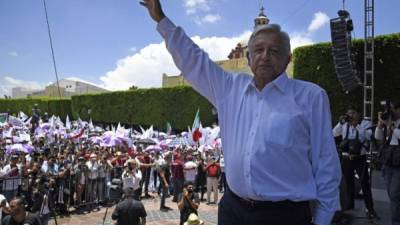 AMLO cerró ayer su campaña presidencial liderando los sondeos de intención de voto para las elecciones del próximo 1 de Julio./AFP.