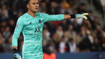 El portero tico Keylor Navas de 33 años de edad es el arquero titular del París Saint Germain de Francia.