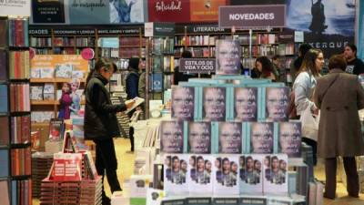 La FIL tendrá coloquios sobre la oralidad, la literatura oral, las memorias culturales, los saberes locales y la diversidad bibliográfica. EFE/Archivo