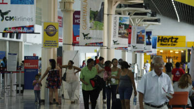 Los aeropuertos ya reportan temporada alta.