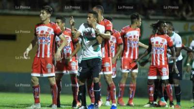 Juticalpa y Vida empataron 1-1 en el estadio Juan Ramón Brevé.