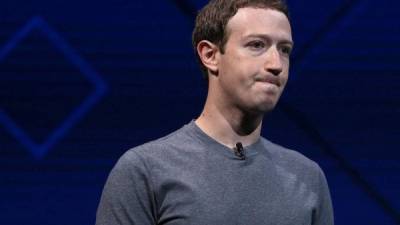 El jefe de Facebook rendirá cuentas ante el Congreso de EEUU por el robo de datos de más de 80 millones de usuarios.