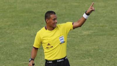 Melvin Matamoros, durante la gran final del Torneo Clausura 2016 en el estadio Nacional.