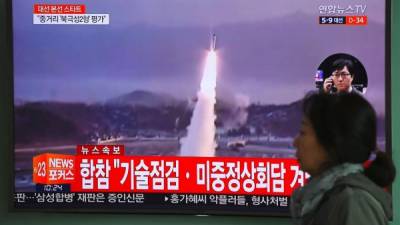 Pyongyang lanza un misil de medio alcance justo antes de la 'cumbre' Trump-Xi. AFP