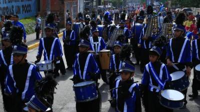 Colegios de Honduras continúan hoy desfiles de fiestas patrias