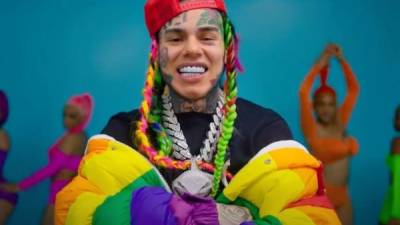 Según los internautas un delito sexual que Tekashi cometió en el pasado debería privarlo de tener cuentas en las redes sociales.