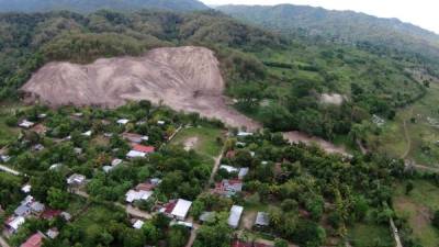 La fiscalía investiga también el daño ambiental en la zona de El Merendón.
