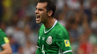 El veterano futbolista Rafa Márquez fue sancionado por EUA junto a 22 mexicanos y 43 empresas por su relación con las actividades del narcotraficante Raúl Flores Hernández. AFP