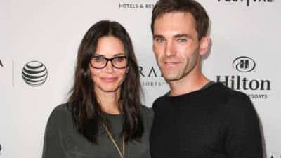 Courteney Cox y Johnny McDaid.