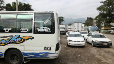 Los usuarios del transporte ya comenzaron el “viacrucis” de los aumentos a las tarifas.