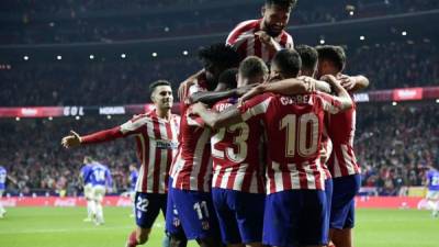 Los jugadores del Atlético de Madrid celebrando el gol de Álvaro Morata contra Athletic de Bilbao. Foto AFP