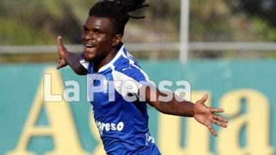 El triniteco Jerrel Britto fue la figura del Honduras Progreso ante el Platense. Foto Delmer Martínez