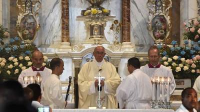 El papa Francisco oficia su última misa en Cuba, en la basílica de Nuestra Señora de la Caridad del Cobre, patrona de los cubanos.