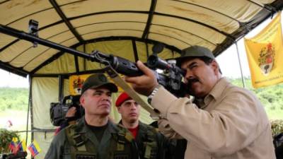 Maduro busca modernizar las armas del ejército venezolano./AFP.