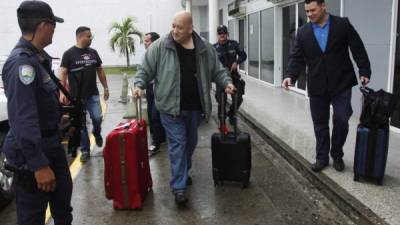 Rafa Ramos a su llegada a San Pedro Sula. Foto Neptalí Romero