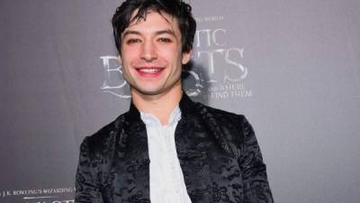 Ezra Miller se ha declarado una persona de 'género fluido'.