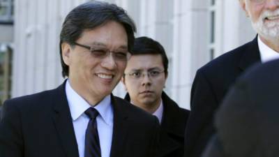 Eduardo Li se declaró culpable de varios cargos de corrupción, tras ser acusado de haber recibido sobornos de empresas vinculadas al deporte. FOTO AFP.