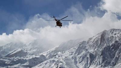 El avión desaparecido se estrelló en la cima de una montaña por las malas condiciones meteorológicas, según las autoridades iraníes.