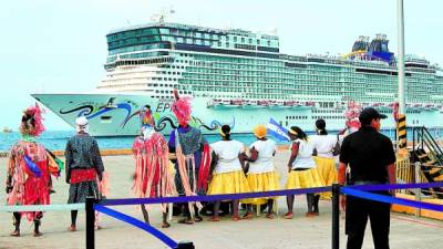 Los cruceros llegan actualmente a las Islas de la Bahía.