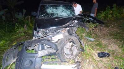 El equipo de levantamientos del Ministerio Público y de la Dirección Policial de Investigaciones (DPI) se desplazaron a la zona del accidente.