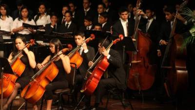 La orquesta Sinfónica comenzó sus presentaciones hace dos meses.