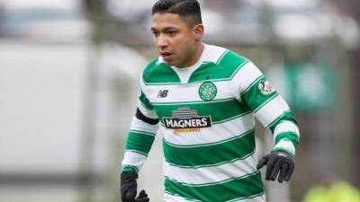 En agosto de 2010 Emilio fue traspasado al Celtic de Escocia .