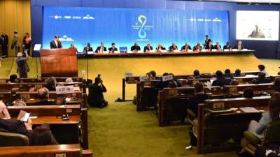 Presidente de Hungaria Janos Ader durante su discursode en el debate de la crisis global del agua.