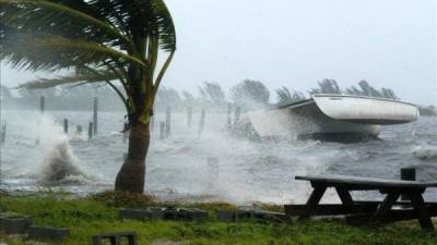 El condado de Miami-Dade sufre por los huracanes y el aumento tanto del nivel del mar como de las inundaciones costeras. EFE/Archivo