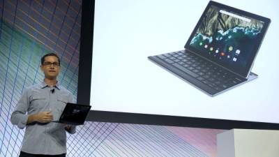 Google lanzó su primera tableta, la Pixel C, presentada aquí por Andrew Bowers, gerente de productos de la empresa.