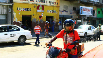 Las licorerías que vendan bebidas embriagantes los domingos después de las 5:00 pm serán sancionadas.