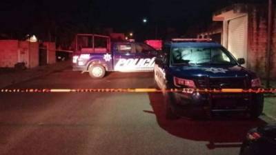 Las autoridades investigan el homicidio de la mujer.