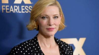 Cate Blanchett reveló que tuvo un accidente con una motosierra.