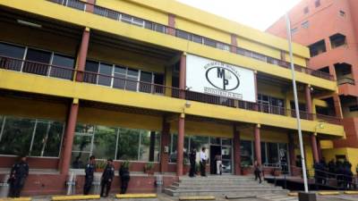 Medios radiales informaron del cambio en la unidad de investigación fiscal del Ministerio Público de Honduras.