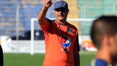 Diego Vázquez, en el entrenamiento del Motagua de este viernes en el estadio Nacional. Foto Ronald Aceituno