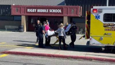 Durante el incidente, los alumnos fueron evacuados a un instituto de secundaria próximo, donde fueron recogidos por sus padres.