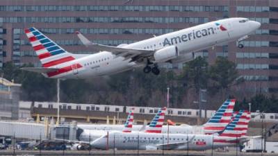 American Airlines y otras aerolíneas estadounidenses deberán estacionar todos sus Boeing 737 MAX 8 por orden de Trump./AFP.