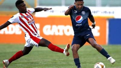 Emilio Izaguirre debutó el pasado domingo en la victoria de 2-1 del Motagua ante Real Sociedad.