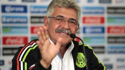 El brasileño Ricardo 'Tuca' Ferretti continuará como entrenador interino de la selección mexicana por cuatro partidos más después de lo cual se concentrará en dirigir a su equipo los Tigres UANL, confirmó la Federación Nacional.