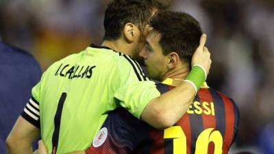 Lionel Messi y Casillas se enfrentaron por muchos años en los clásicos Barcelona vs Real Madrid.