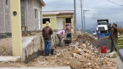 Necesitan personas con experiencia en construcción.