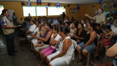 Pobladores participaron en la reunión.