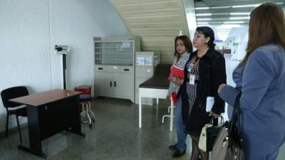 Autoridades de Salud en la terminal sampedrana.