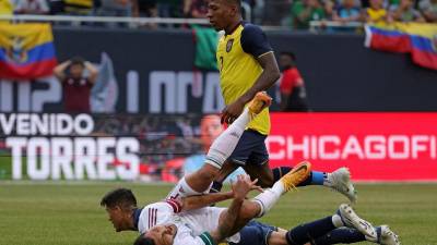 México empató sin goles ante Ecuador en amistoso disputado en EUA.