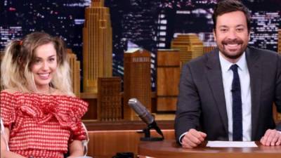 Miley Cyrus en el programa de Jimmy Fallon