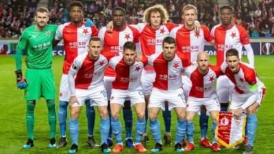 El Slavia Praga y sus futbolistas están en aislamiento tras un caso de coronavirus.