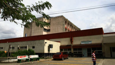 Fachada del hospital Mario Catarino Rivas de San Pedro Sula.