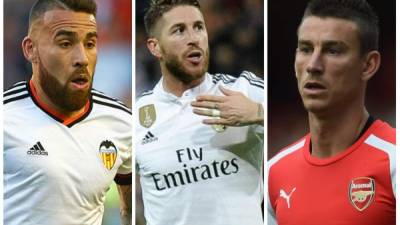 Nicolás Otamendi y Laurent Koscielny son las opciones del Real Madrid en caso de que Sergio Ramos se vaya.