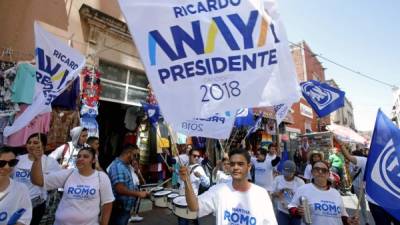 Los mexicanos aseguran que harán que el presidente estadounidense Donald Trump los respete.