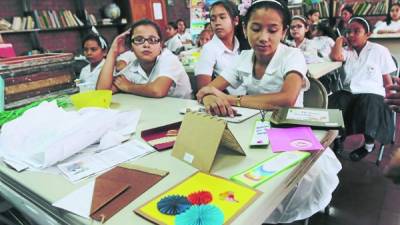 Con los 200 días de clases se ha elevado el nivel académico de alumnos.