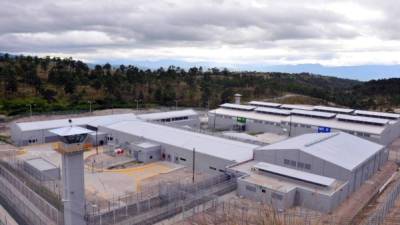 Más de 400 cámaras de vigilancia, puertas blindadas y con dispositivos electrónicos son parte de las medidas de seguridad de 'La Tolva'.